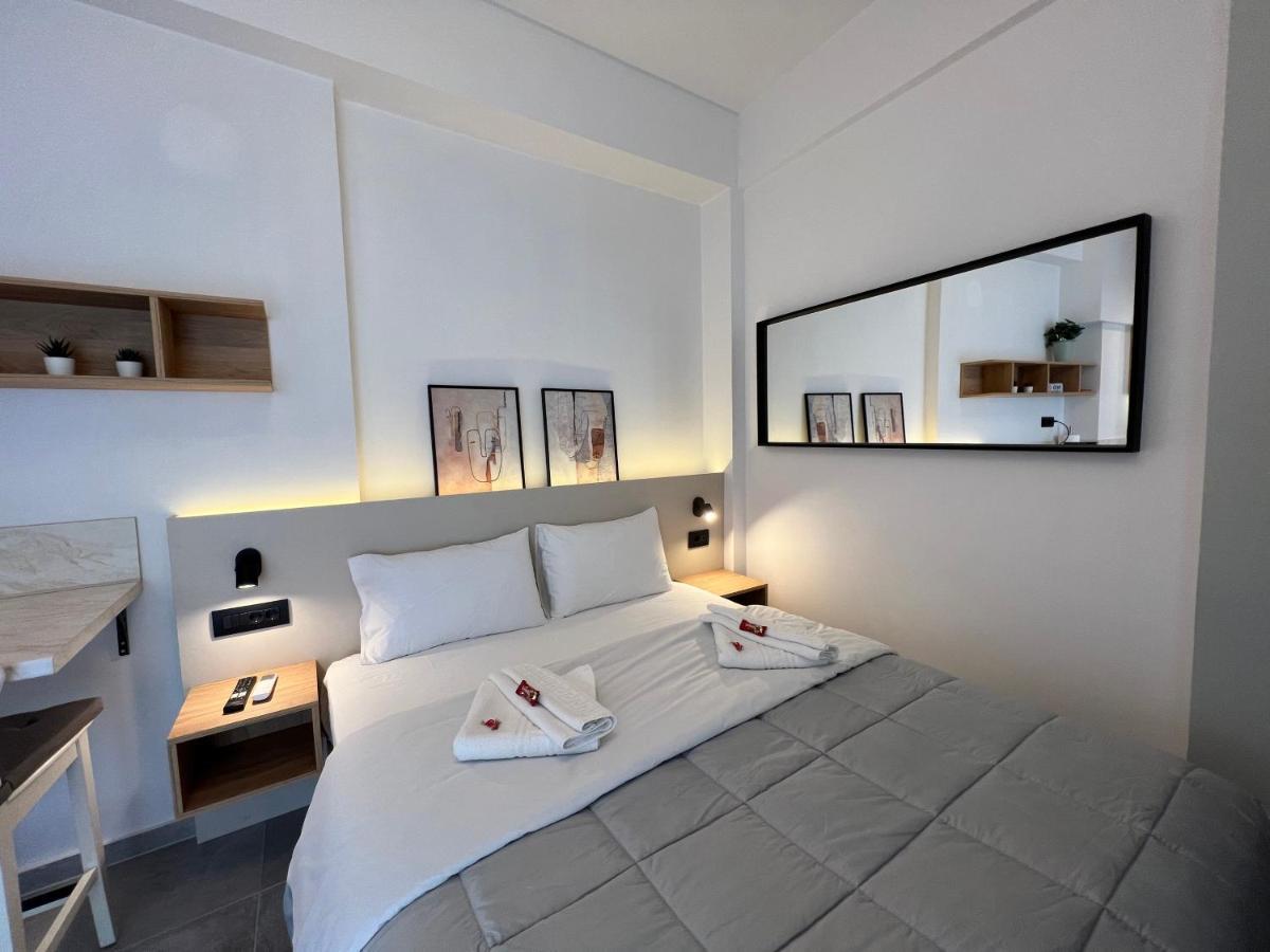City House Premium Kalamáta Kültér fotó